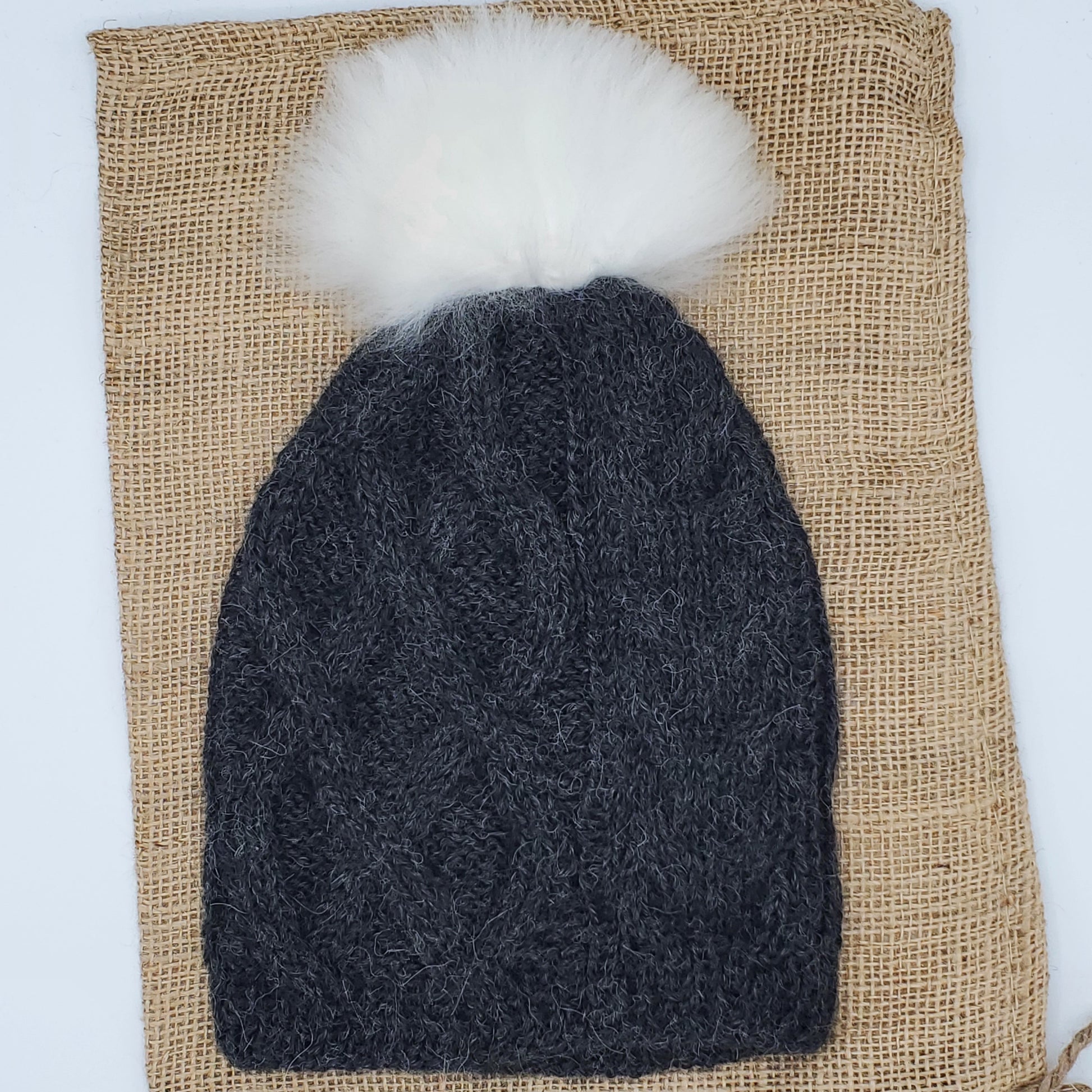 Pom-Pom Cable Alpaca Hat Blend black