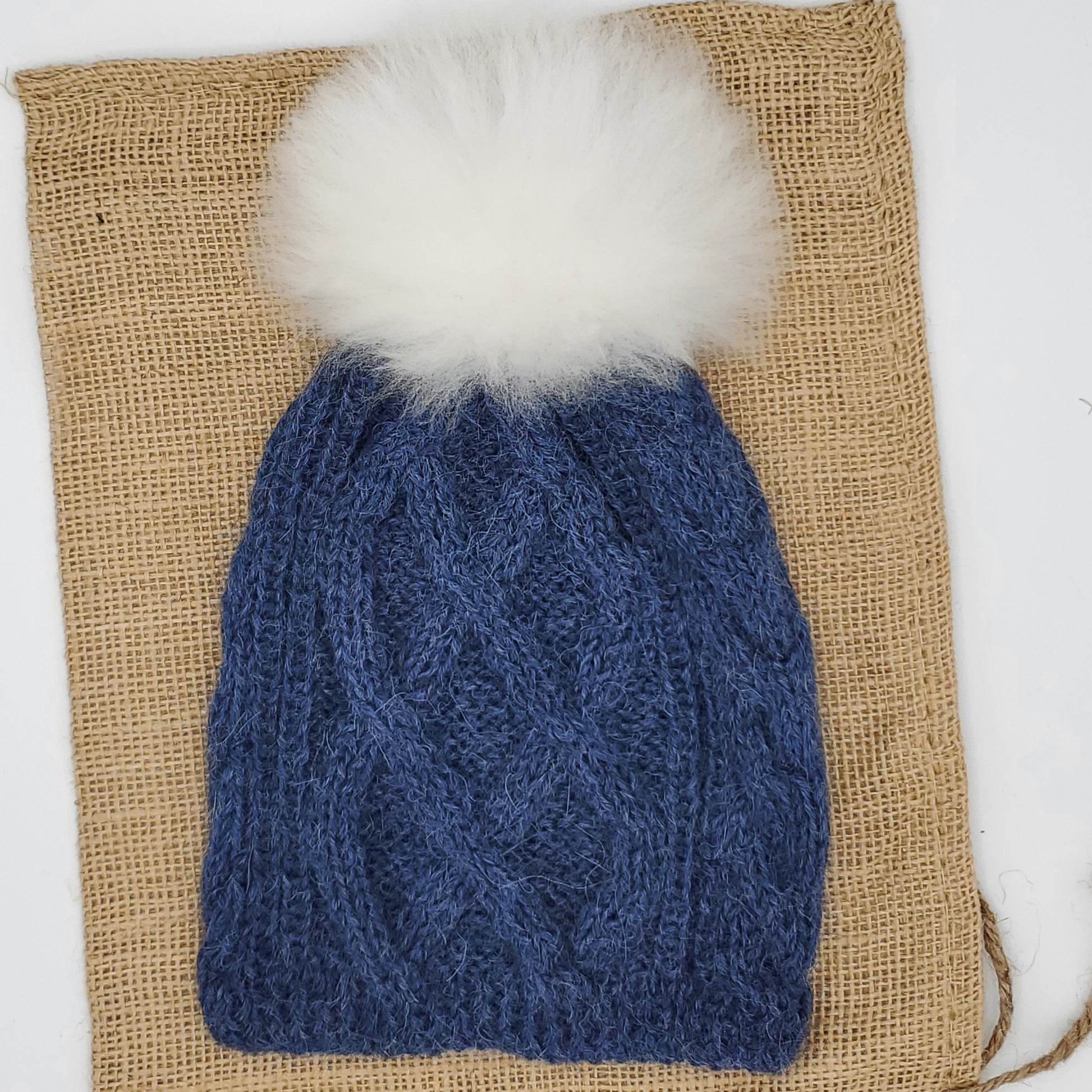 Pom-Pom Cable Alpaca Hat Blend blue