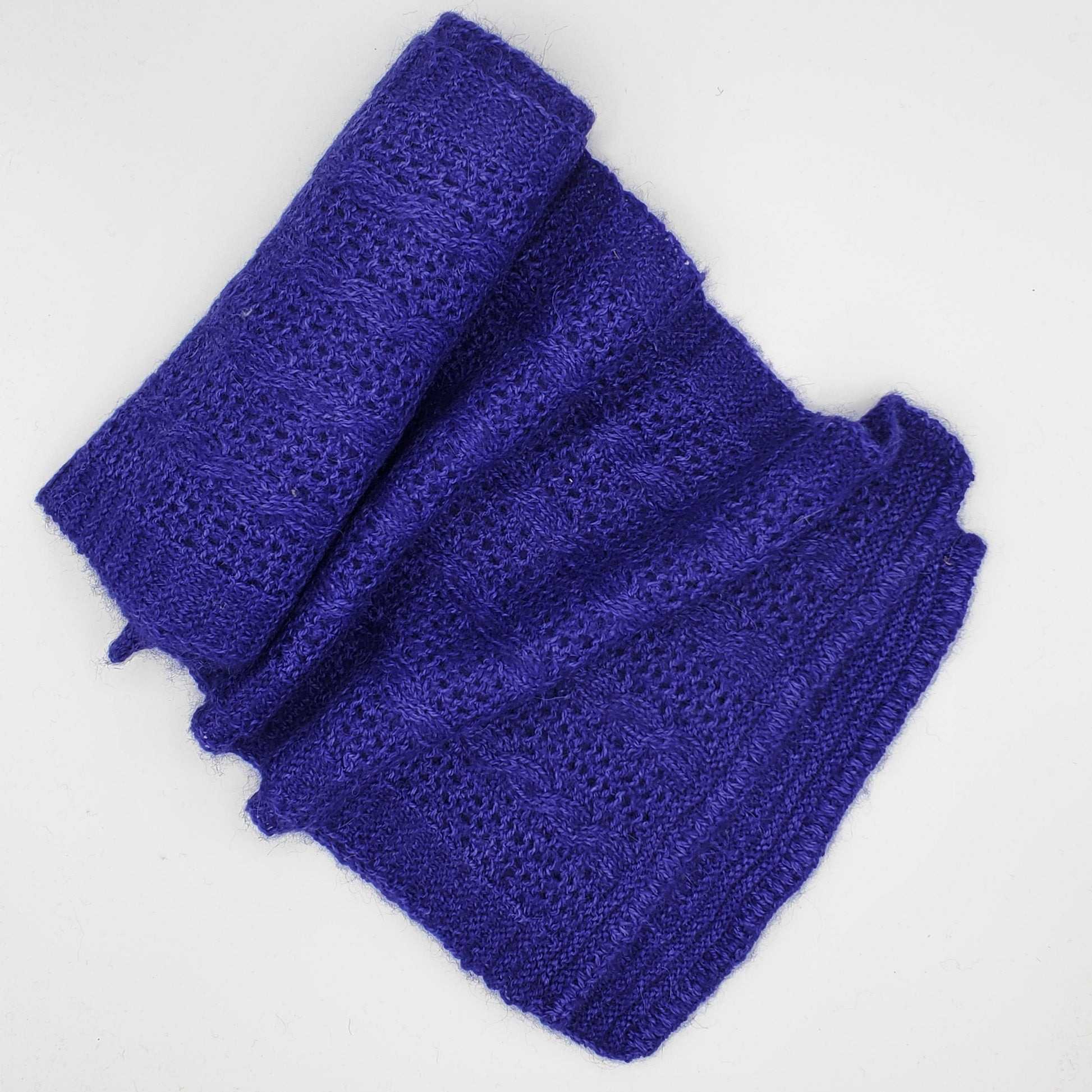 BOLD Cable and Lace Scarf blue